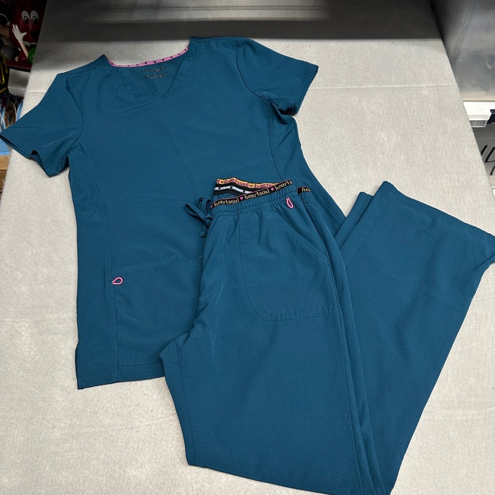 Heartsoul Womens Scrub Set Teal Blue V-Neck Top Cargo Pants Medium 20710
